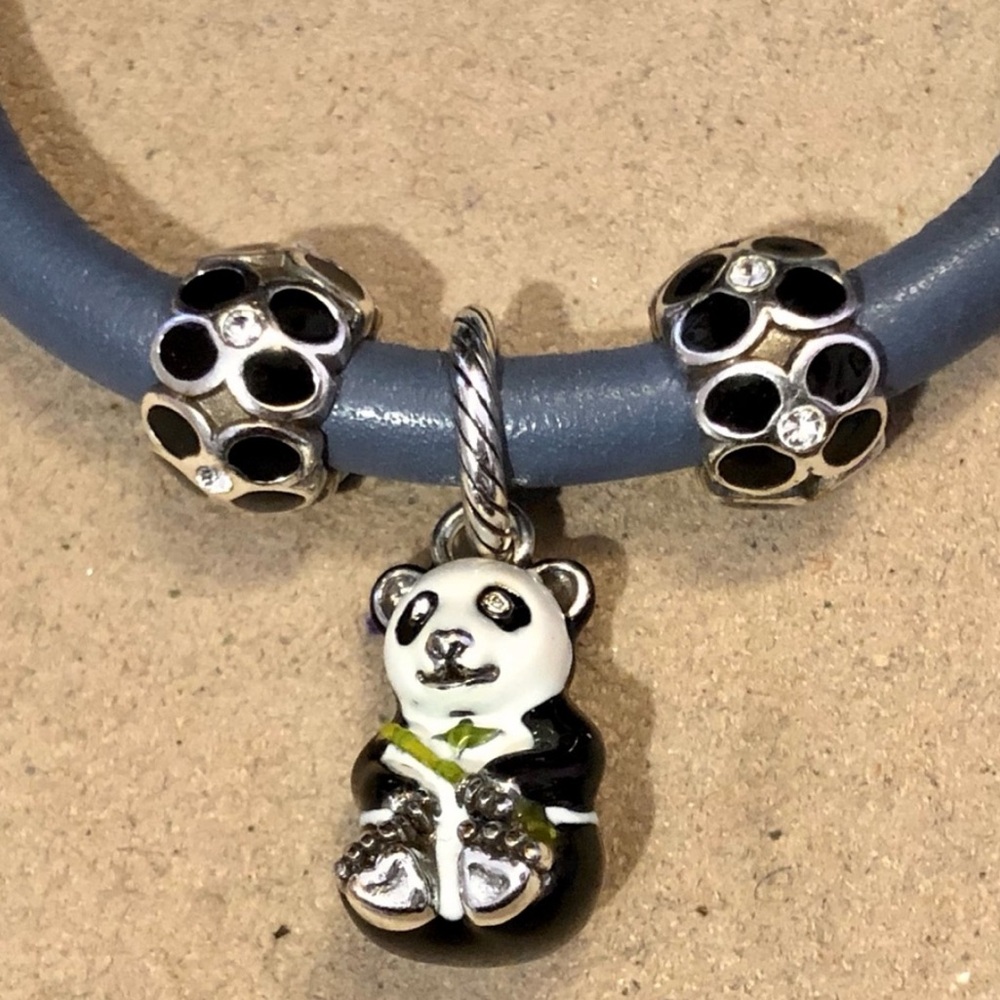 🆕 Brighton Panda bear charm with bamboo Enameled in black & white Retired & rare - Picture 7 of 8